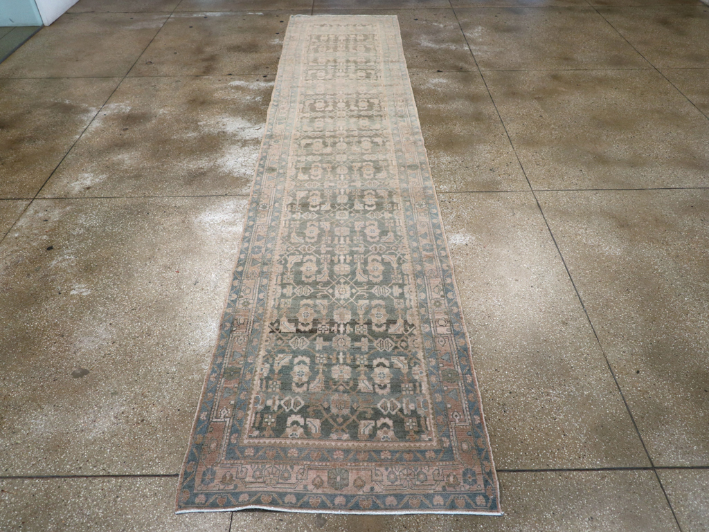 Vintage Persian Malayer Runner, No.22449 - Galerie Shabab