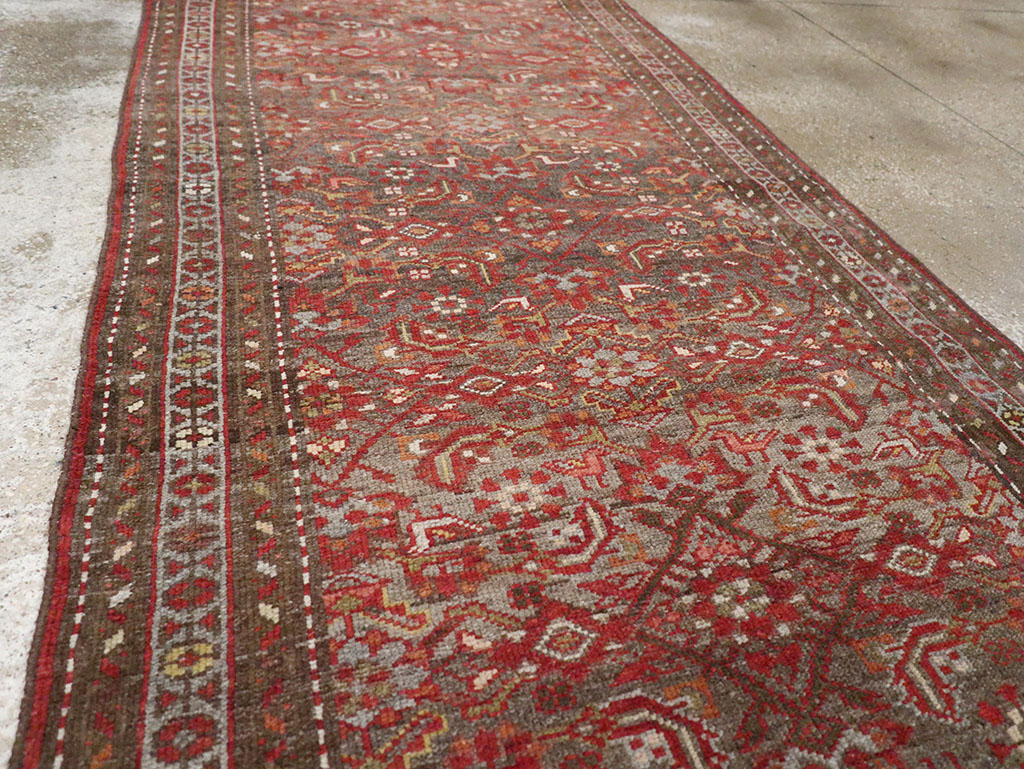 Vintage Persian Malayer Runner, No.22450 - Galerie Shabab