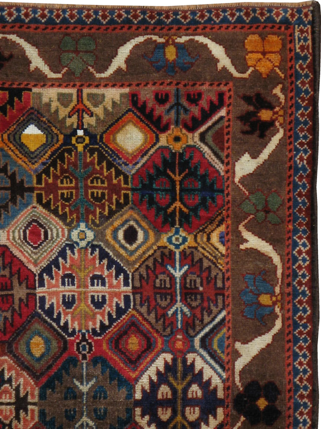 Vintage Persian Kurdish Rug, No.22453 - Galerie Shabab