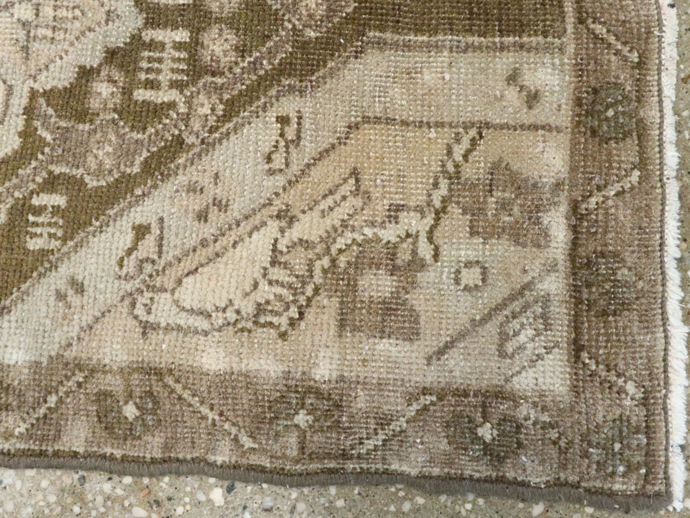 Vintage Persian Malayer Rug, No.22454 - Galerie Shabab