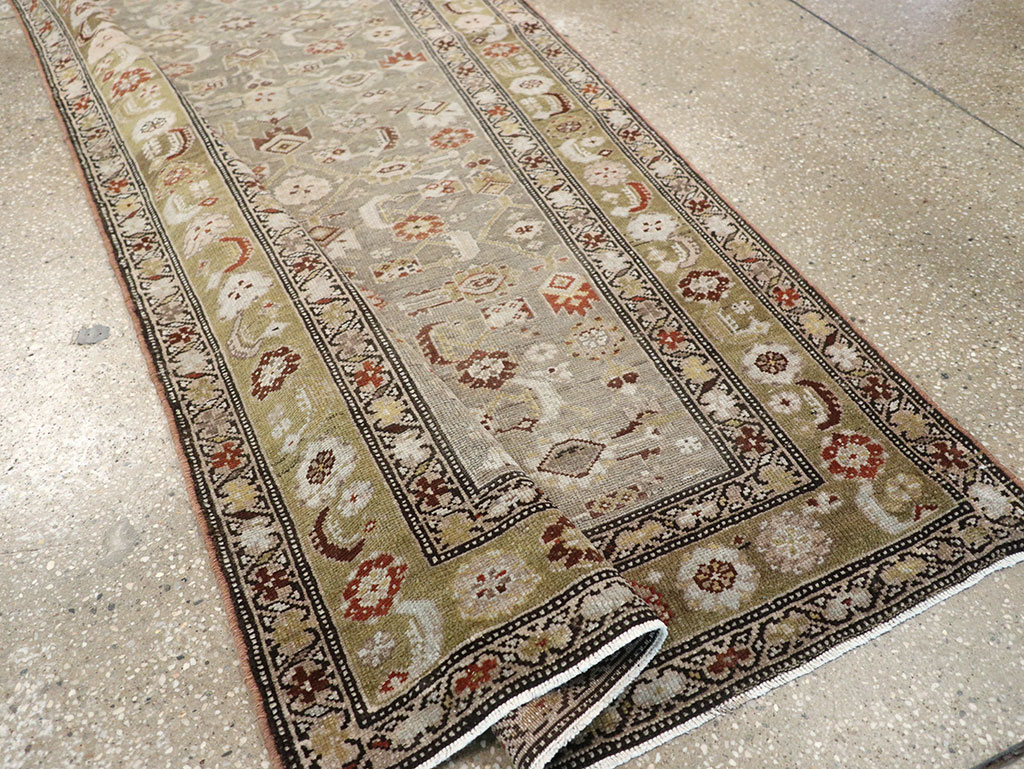 Vintage Persian Malayer Runner, No.22465 - Galerie Shabab