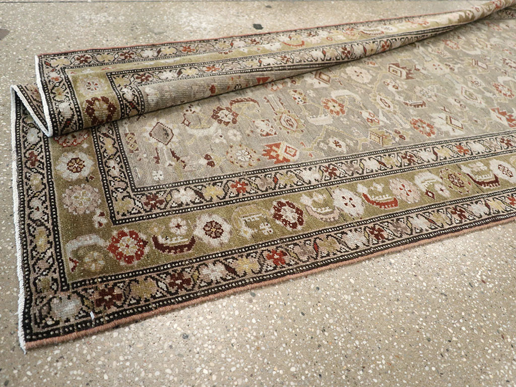 Vintage Persian Malayer Runner, No.22465 - Galerie Shabab