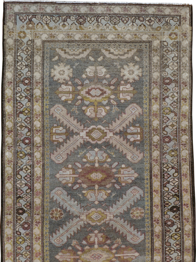 Antique Malayer Runner, No.22466 - Galerie Shabab