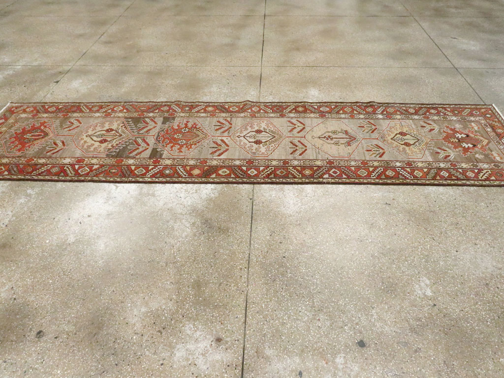 Antique Persian Heriz Runner, No.22467 - Galerie Shabab