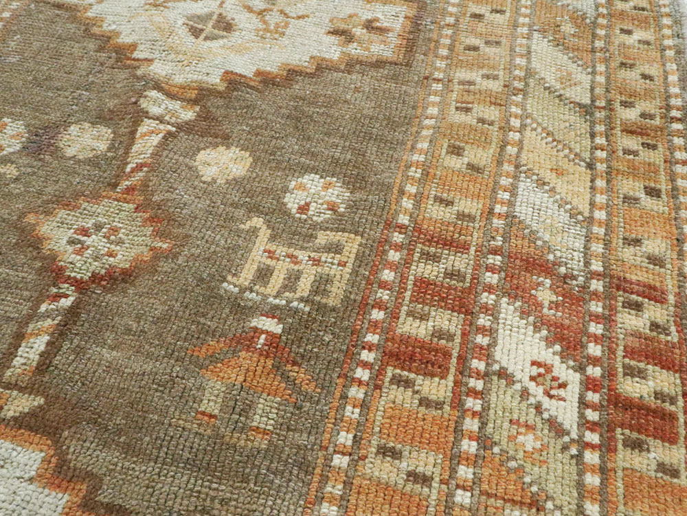 Antique Persian Kurdish Rug, No.22470 - Galerie Shabab