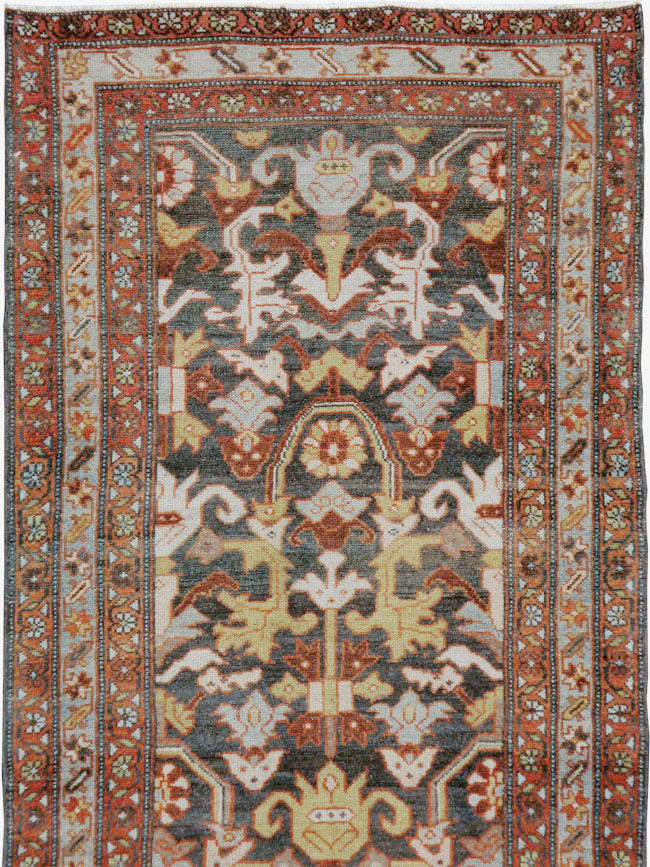 Vintage Persian Malayer Runner, No.22471 - Galerie Shabab