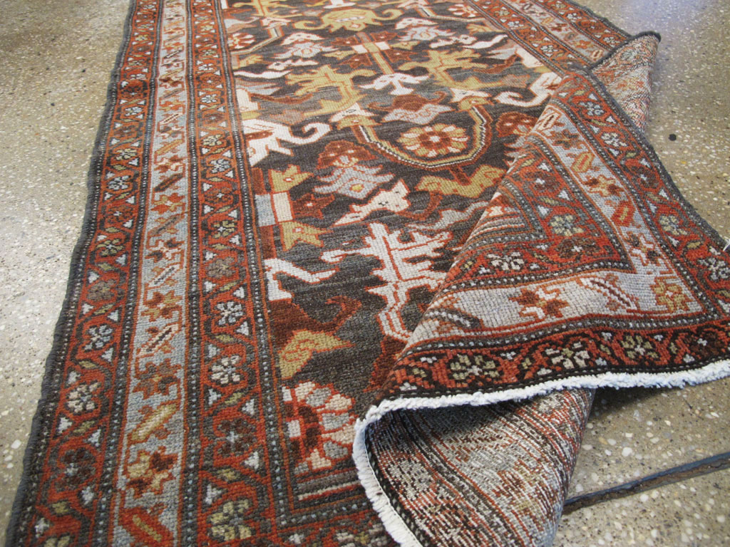 Vintage Persian Malayer Runner, No.22471 - Galerie Shabab