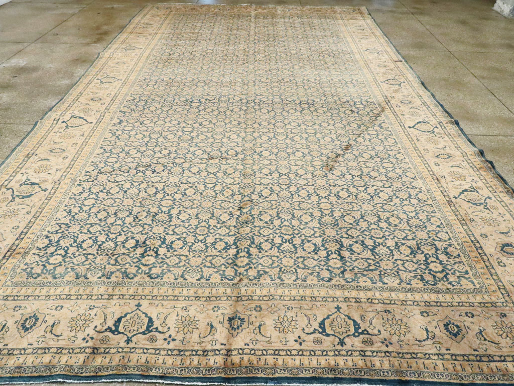 Antique Persian Mahal Carpet, No.22475 - Galerie Shabab