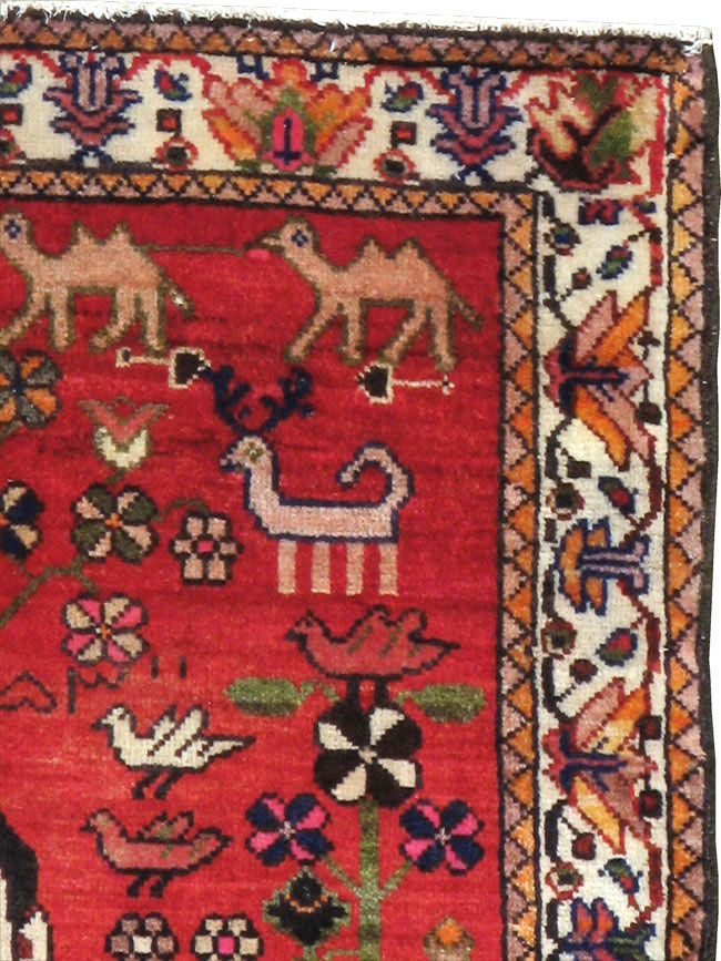 Vintage Persian Malayer Pictorial Rug, No.22476 - Galerie Shabab