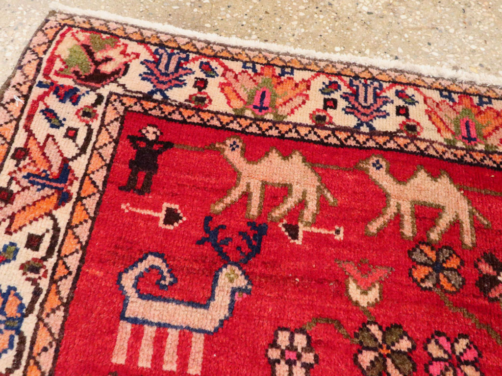Vintage Persian Malayer Pictorial Rug, No.22476 - Galerie Shabab