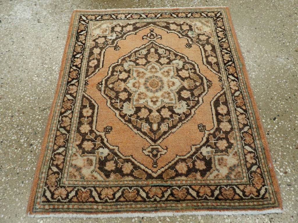 Antique Persian Tabriz Rug, No.22479 - Galerie Shabab