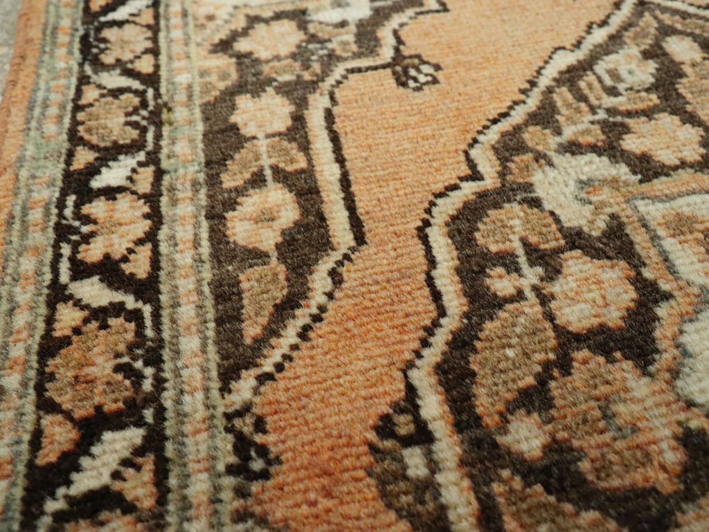 Antique Persian Tabriz Rug, No.22479 - Galerie Shabab