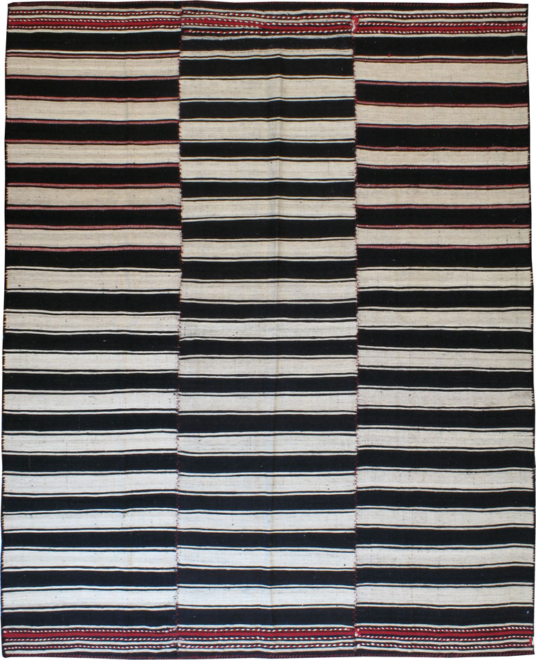 Vintage Persian Flat-weave  Kilim, No.22489 - Galerie Shabab