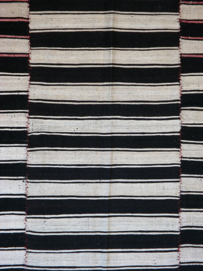 Vintage Persian Flat-weave  Kilim, No.22489 - Galerie Shabab