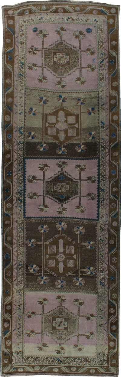 Vintage Oushak Runner, No.22499 - Galerie Shabab