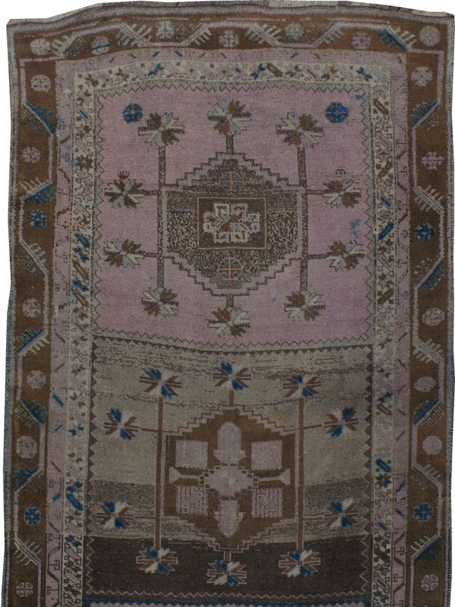 Vintage Oushak Runner, No.22499 - Galerie Shabab