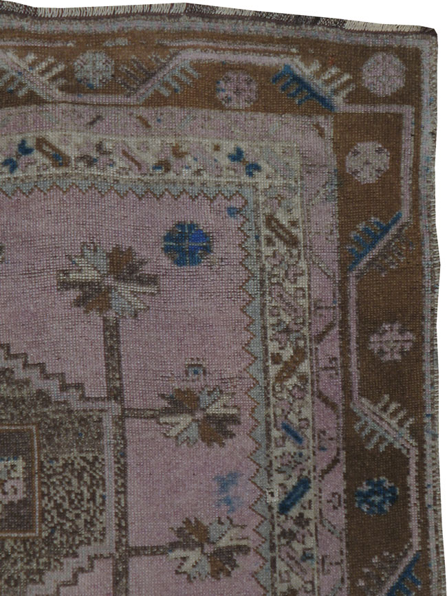 Vintage Oushak Runner, No.22499 - Galerie Shabab