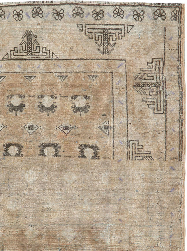 Vintage Persian Baluch Rug, No.22521 - Galerie Shabab