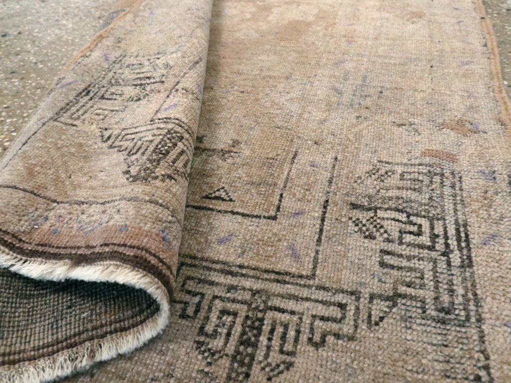Vintage Persian Baluch Rug, No.22521 - Galerie Shabab