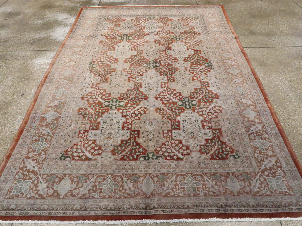 Vintage Persian Tabriz Carpet, No.22528 - Galerie Shabab