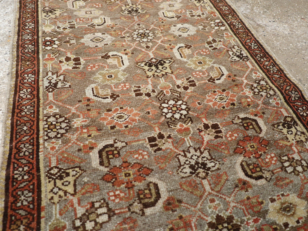 Vintage Persian Malayer Runner, No.22532 - Galerie Shabab