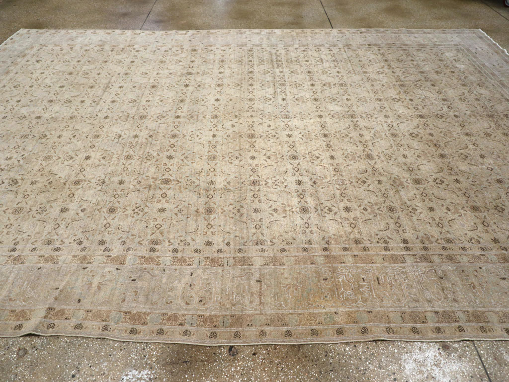 Antique Persian Senneh Tabriz Room Size Carpet, No.22533 - Galerie Shabab