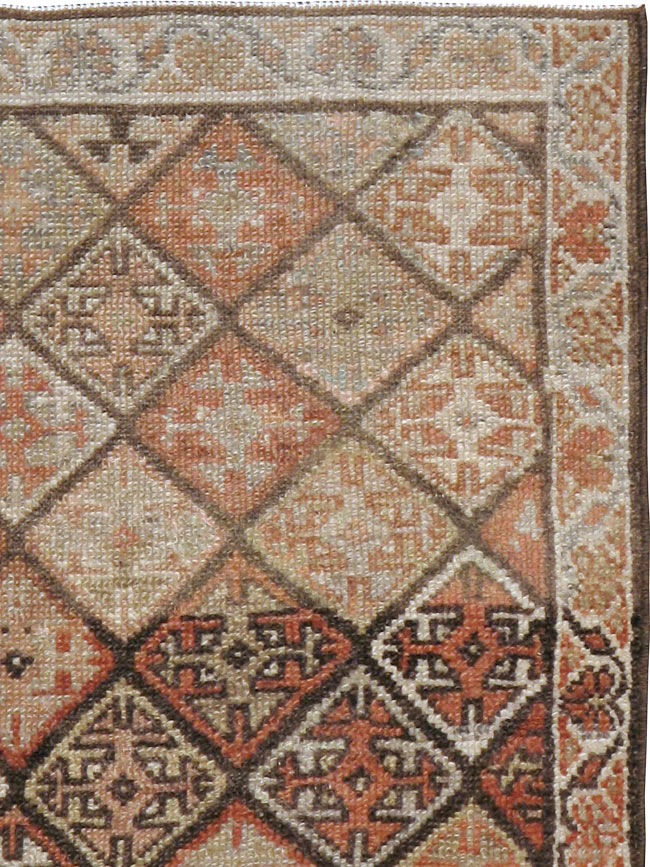 Antique Persian Kurdish Square Rug (Pair: 1 of 2), No.22534 - Galerie Shabab