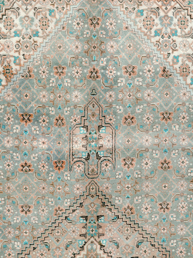 Vintage Persian Tabriz Room Size Carpet, No.22542 - Galerie Shabab