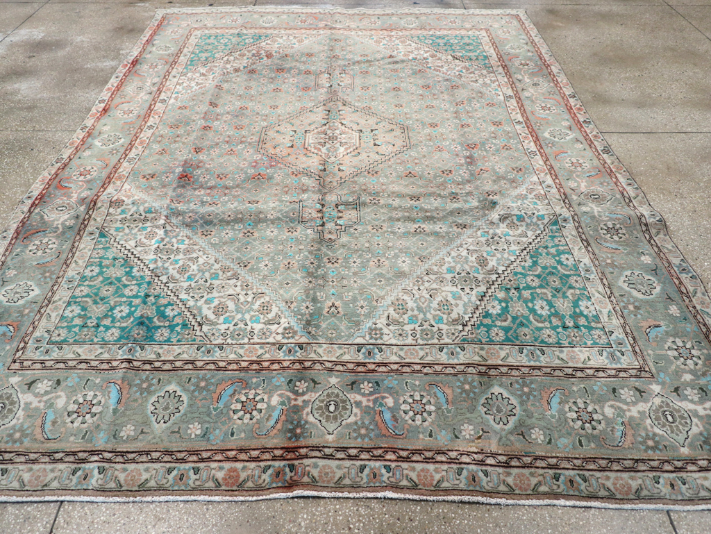 Vintage Persian Tabriz Room Size Carpet, No.22542 - Galerie Shabab