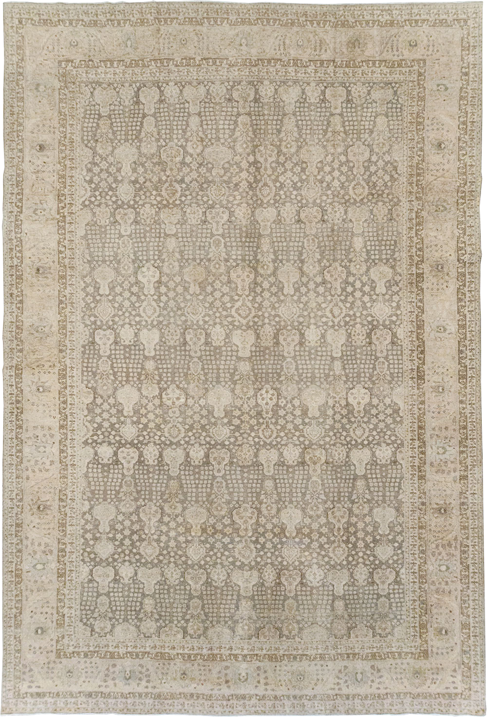 Antique Persian Tabriz Large Carpet, No.22547 - Galerie Shabab