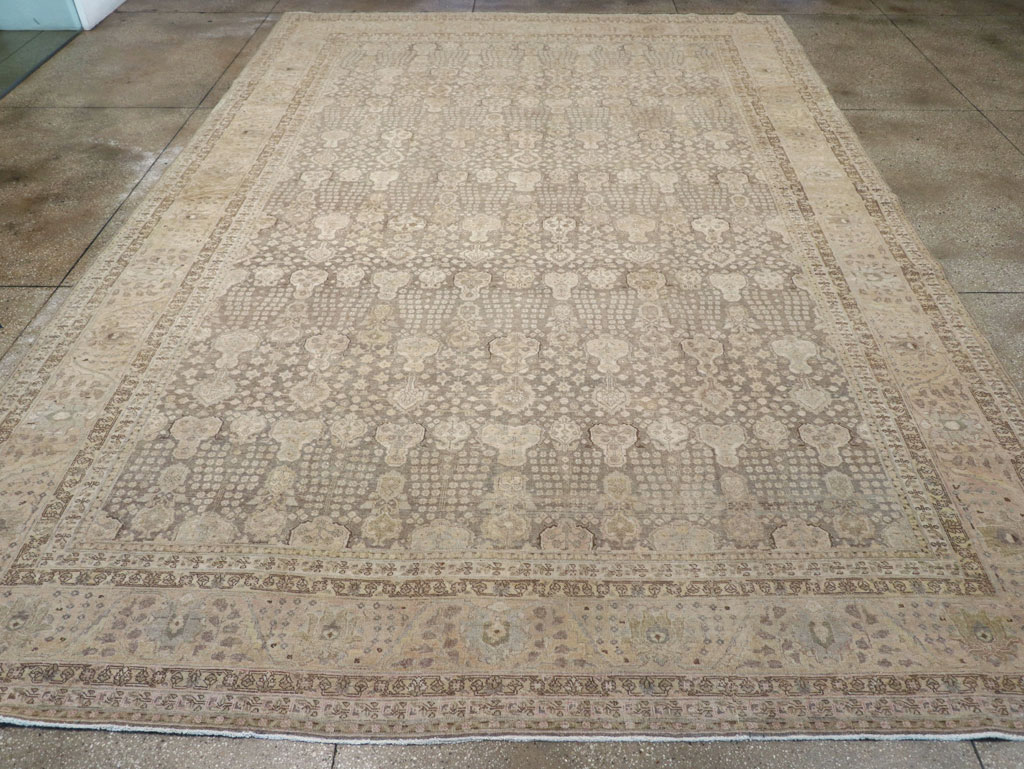 Antique Persian Tabriz Large Carpet, No.22547 - Galerie Shabab
