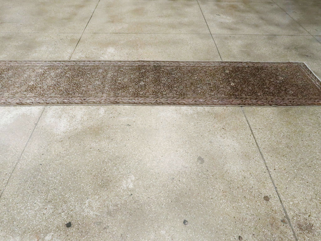 Vintage Persian Malayer Long Runner, No.22548 - Galerie Shabab