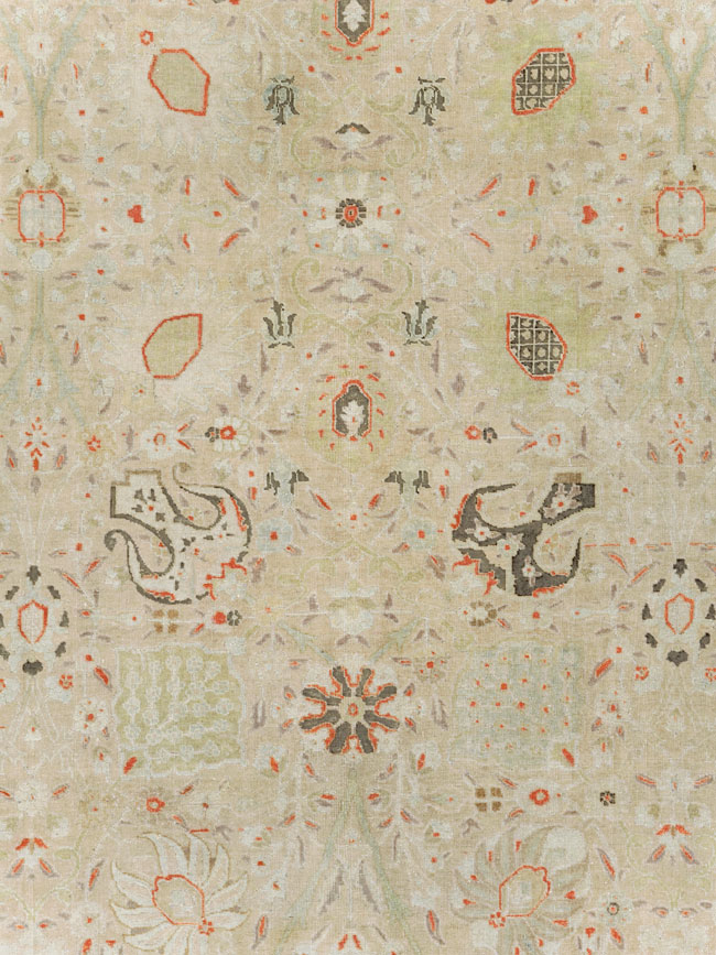 Antique Persian Tabriz Room Size Carpet, No.22549 - Galerie Shabab