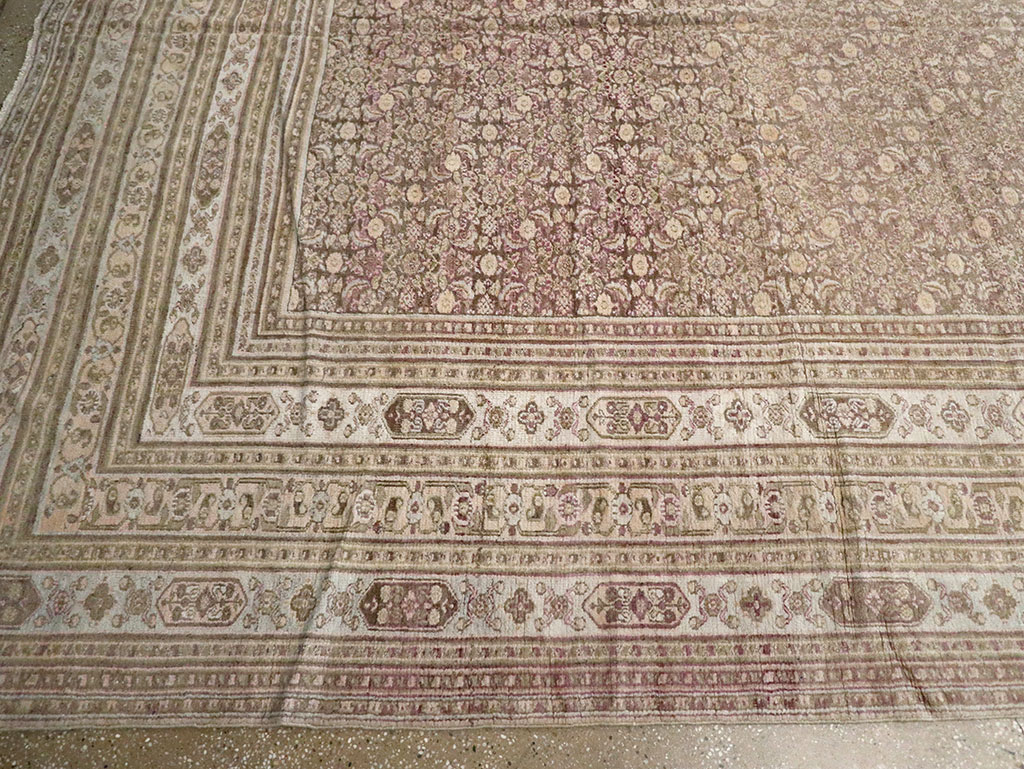 Antique Persian Dorokhsh Carpet, No.22559 - Galerie Shabab