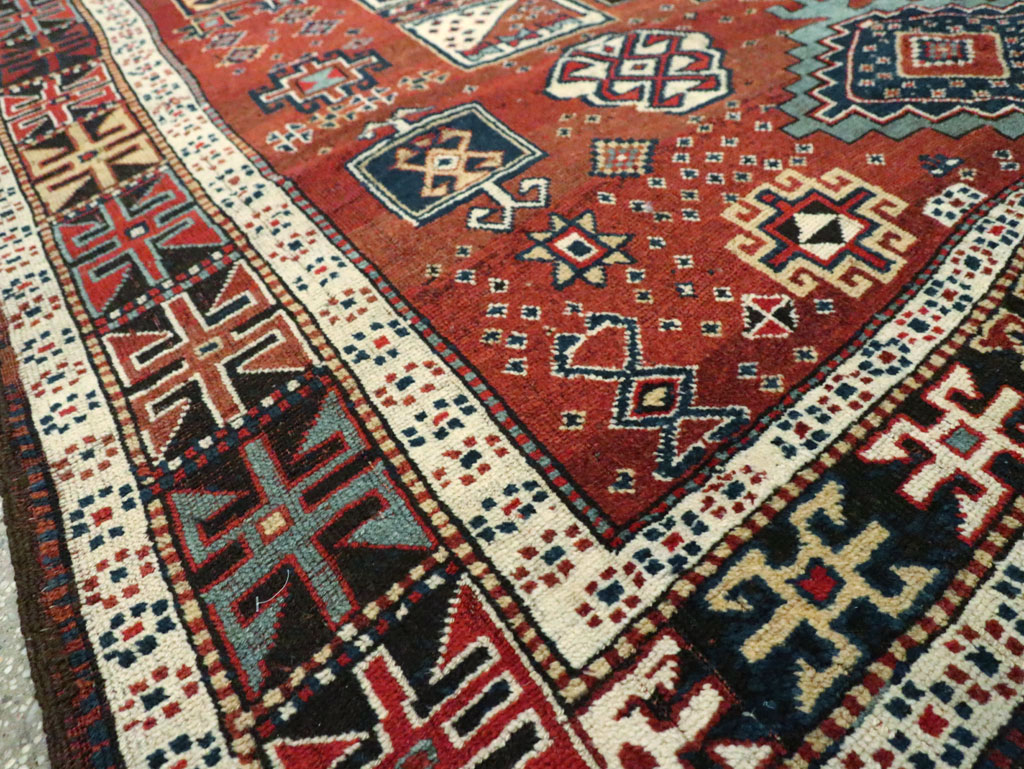 Antique Persian Kurdish Rug, No.22562 - Galerie Shabab