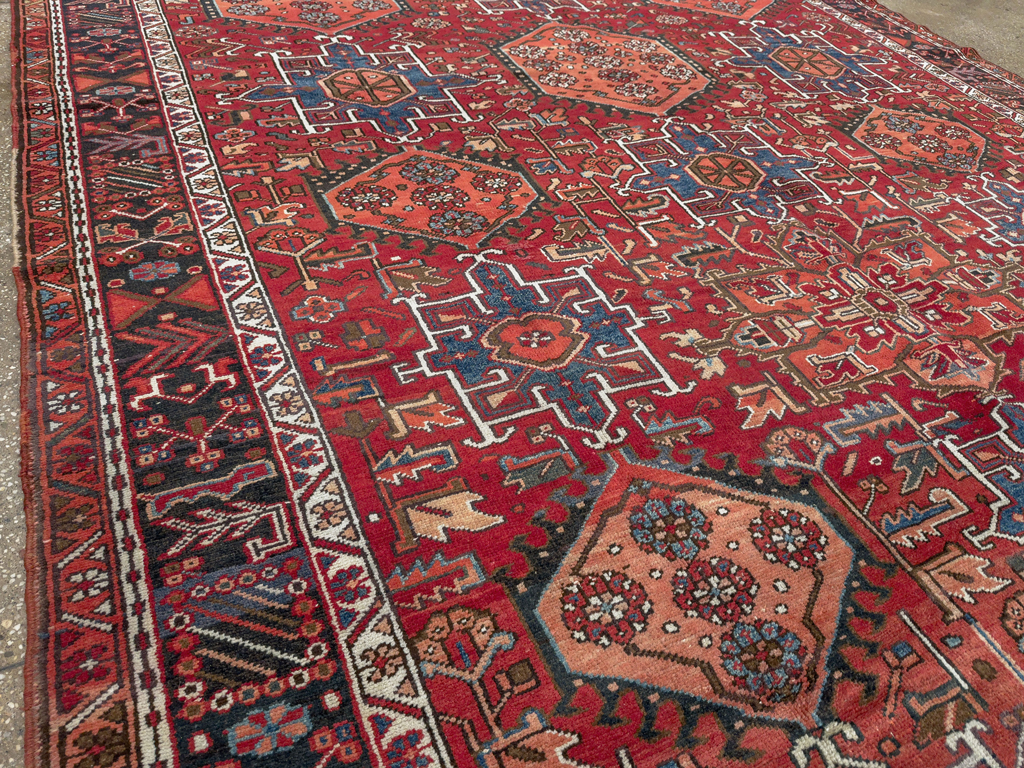 Vintage Persian Karajeh Carpet, No.22567 - Galerie Shabab