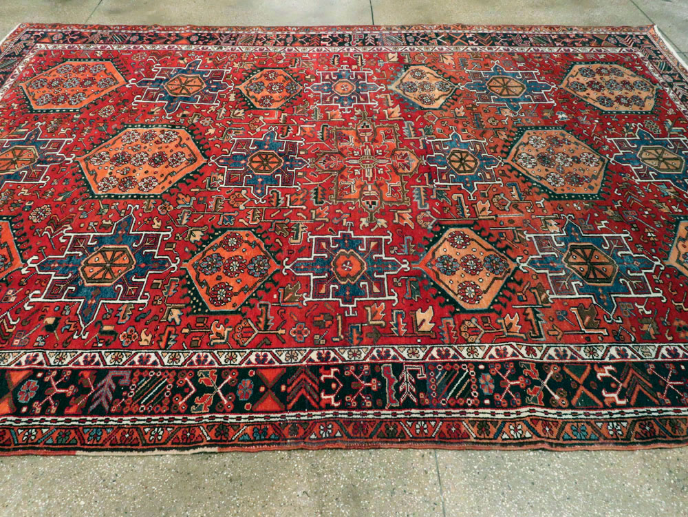 Vintage Persian Karajeh Carpet, No.22567 - Galerie Shabab
