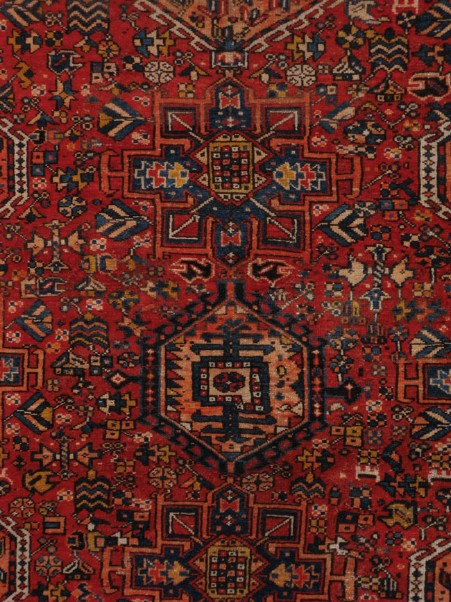 Vintage Persian Karajeh Rug, No.22568 - Galerie Shabab