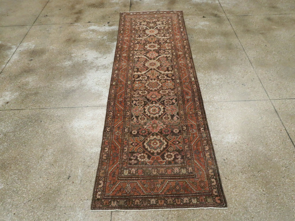 Vintage Persian Malayer Runner, No.22571 - Galerie Shabab