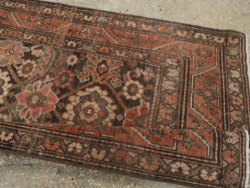 Vintage Persian Malayer Runner, No.22571 - Galerie Shabab