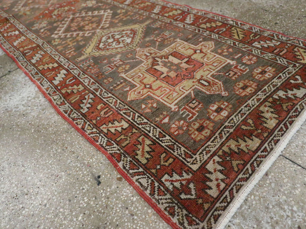 Vintage Persian Karajeh Runner, No.22572 - Galerie Shabab