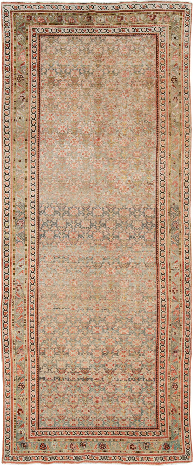 Antique Persian Malayer Gallery Carpet, No.22573 - Galerie Shabab
