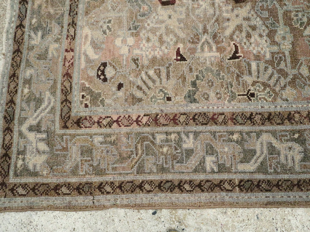 Vintage Persian Malayer Gallery Rug, No.22585 - Galerie Shabab