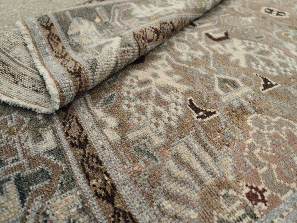 Vintage Persian Malayer Gallery Rug, No.22585 - Galerie Shabab