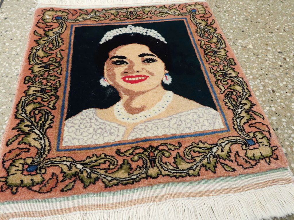 Vintage Persian Tabriz Pictorial Rug, No.22590 - Galerie Shabab