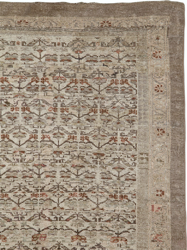 Antique Persian Kurdish Rug, No.22599 - Galerie Shabab