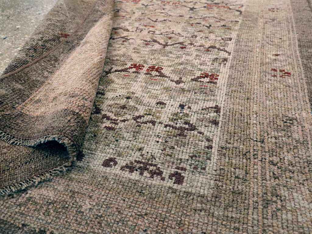 Antique Persian Kurdish Rug, No.22599 - Galerie Shabab