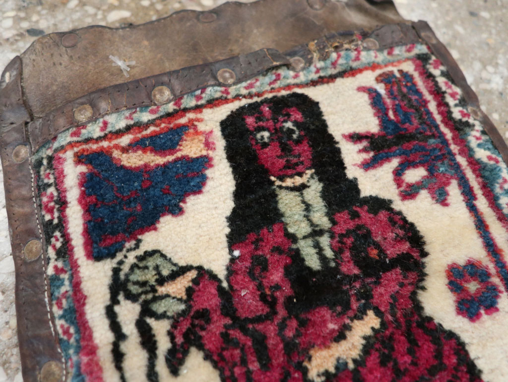 Antique Persian Mashad Pictorial Bag, No.22612 - Galerie Shabab