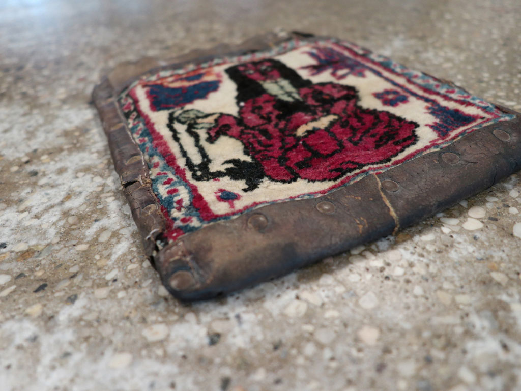 Antique Persian Mashad Pictorial Bag, No.22612 - Galerie Shabab