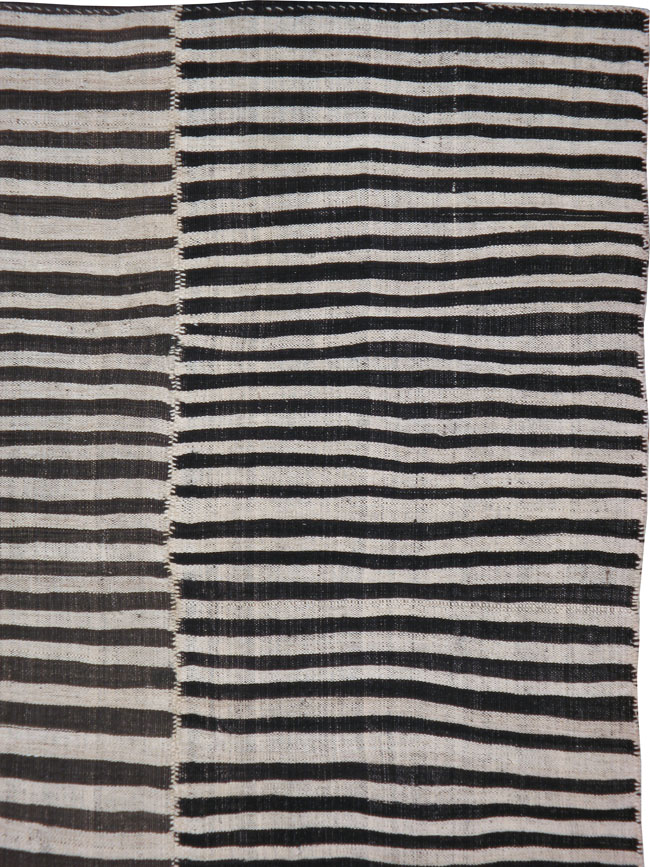 Vintage Kilim, No.22616 - Galerie Shabab